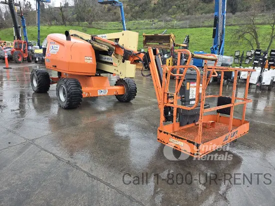 2017 JLG 450AJ Articulating Boom Lift