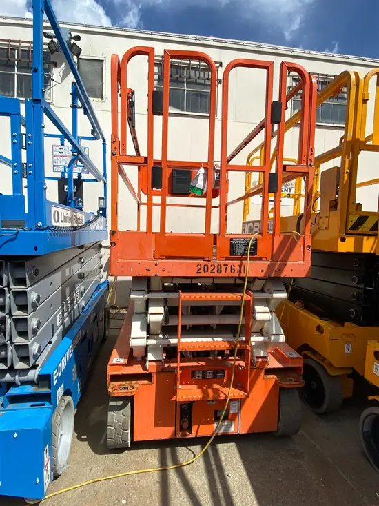 2018 Snorkel S4726E Scissor Lift