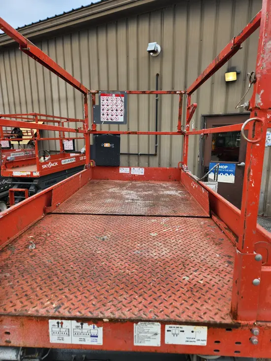 2017 Skyjack SJIII4632 Scissor Lift