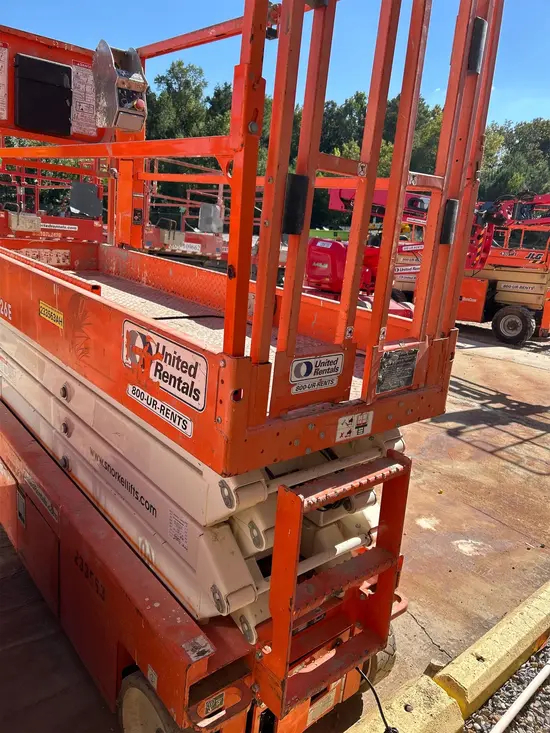2019 Snorkel S3226E Scissor Lift