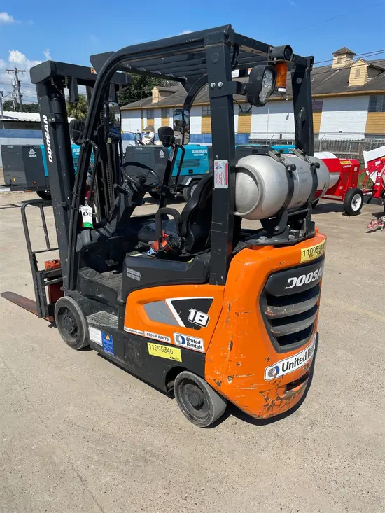 2020 Doosan GC18S-9LP Warehouse Forklift