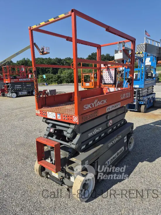 2017 Skyjack SJIII3219 Scissor Lift