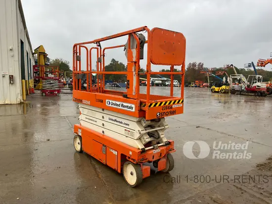 2019 Snorkel S3226E Scissor Lift