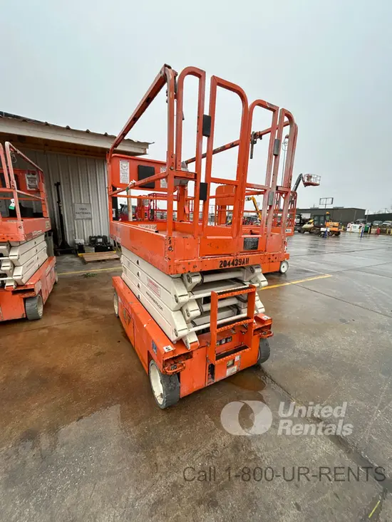 2018 Snorkel S4732E Scissor Lift