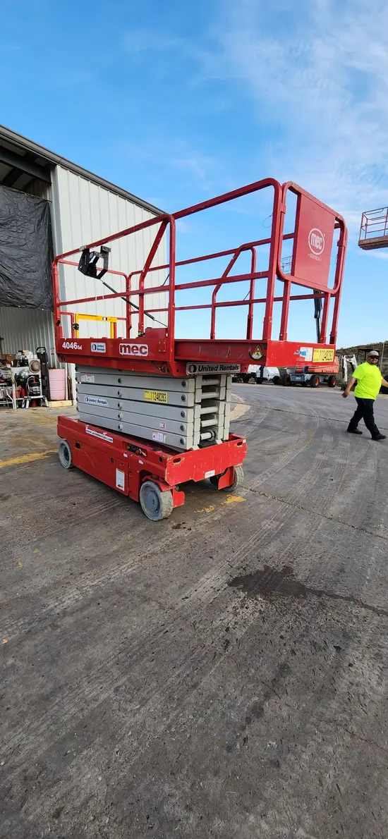 2021 MEC 4046SE Scissor Lift