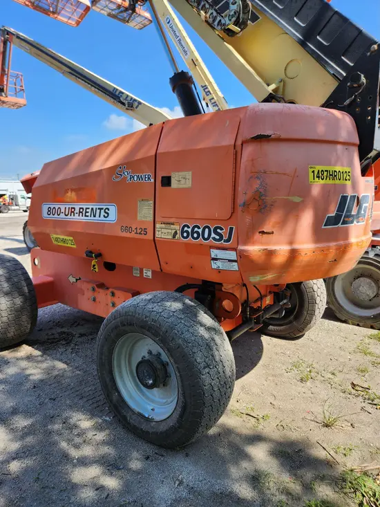 2017 JLG 660SJ Boom Lift
