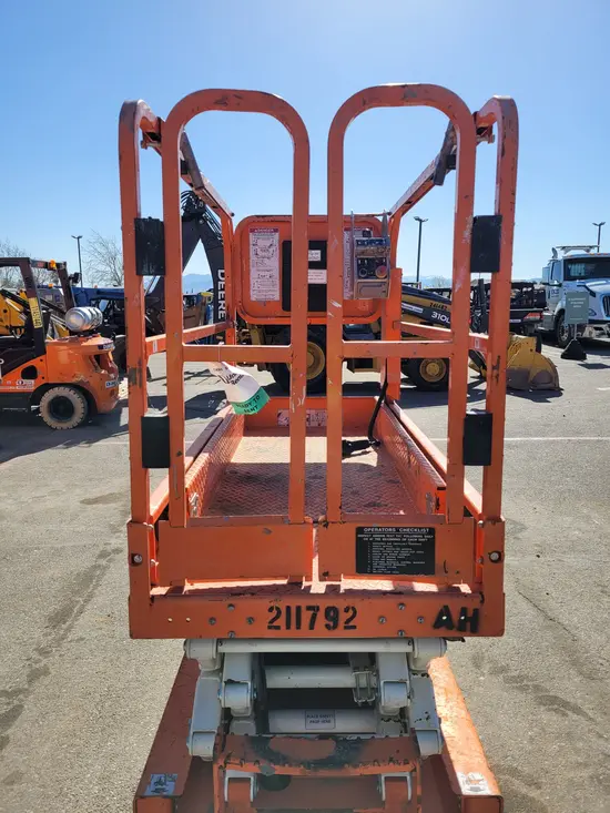 2018 Snorkel S3219E Scissor Lift