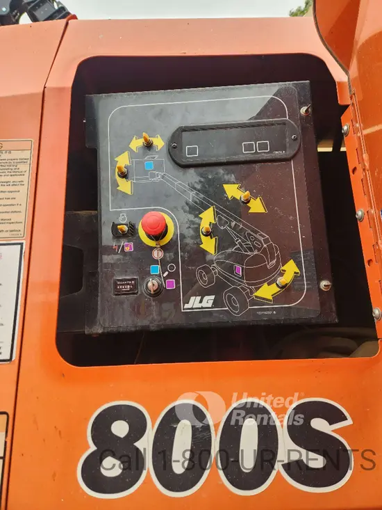 2018 JLG 800S Boom Lift