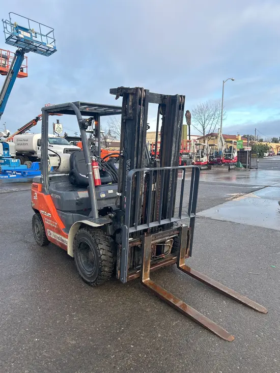 2023 Toyota 50-8FGU25 LP Warehouse Forklift