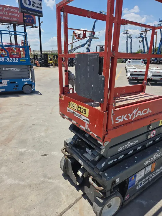 2019 Skyjack SJIII3219 Scissor Lift