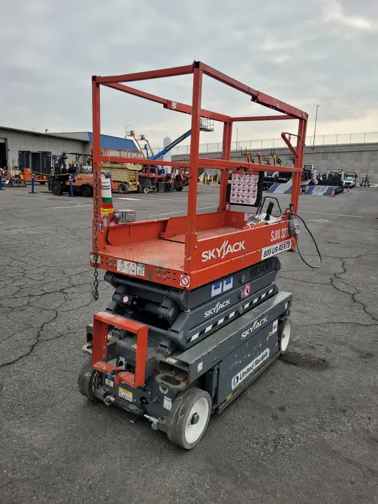 2018 Skyjack SJIII3219 Scissor Lift