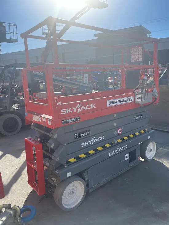 2018 Skyjack SJIII3226 Scissor Lift