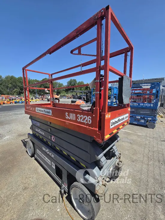 2018 Skyjack SJIII3226 Scissor Lift