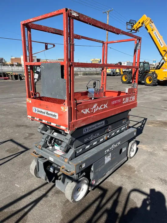 2018 Skyjack SJIII3219 Scissor Lift