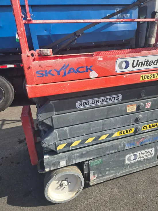 2017 Skyjack SJIII4632 Scissor Lift