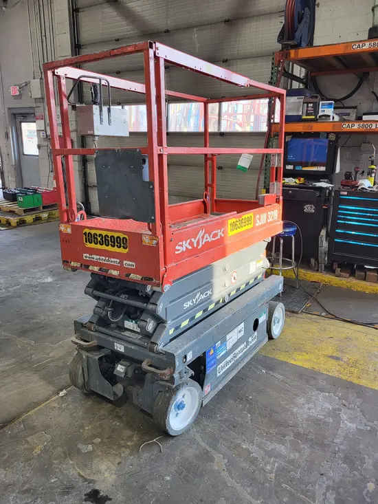 2017 Skyjack SJIII3219 Scissor Lift
