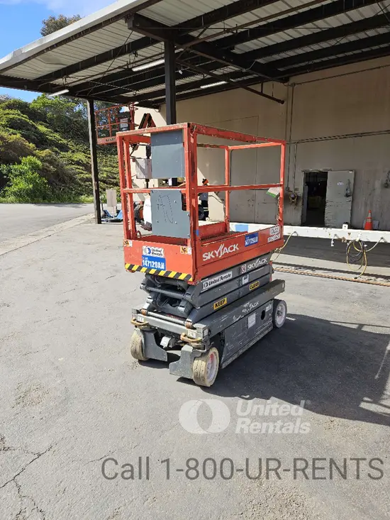 2014 Skyjack SJIII3219 Scissor Lift