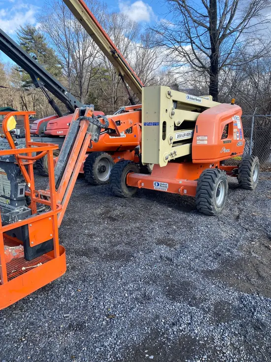 2016 JLG 450AJ Articulating Boom Lift