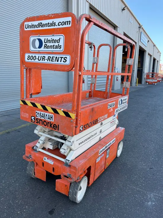 2018 Snorkel S3219E Scissor Lift