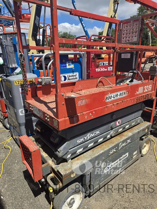 2018 Skyjack SJIII3219 Scissor Lift