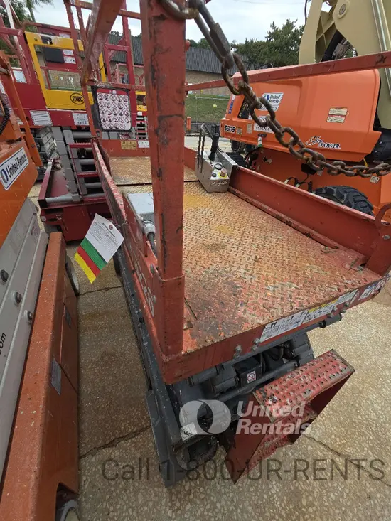 2017 Skyjack SJIII3226 Scissor Lift