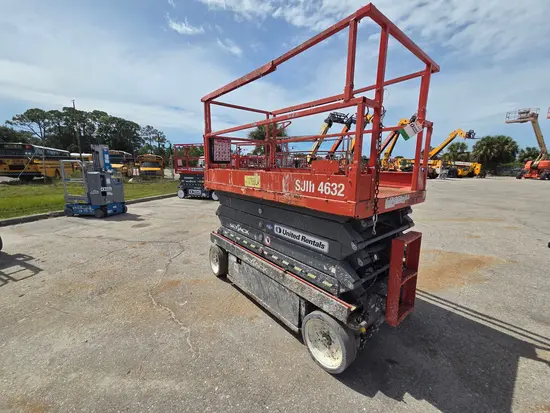 2017 Skyjack SJIII4632 Scissor Lift