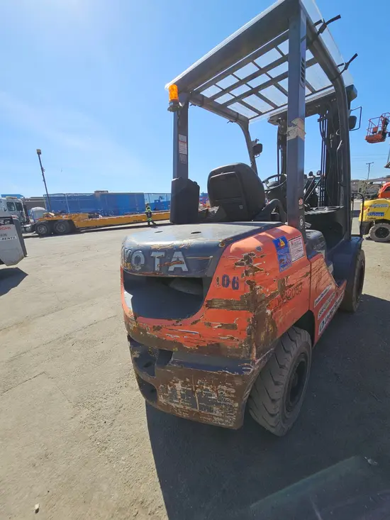 2019 Toyota 8FDU30 Warehouse Forklift