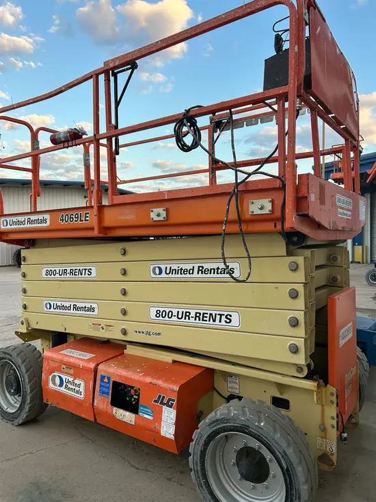 2018 JLG 4069LE Scissor Lift