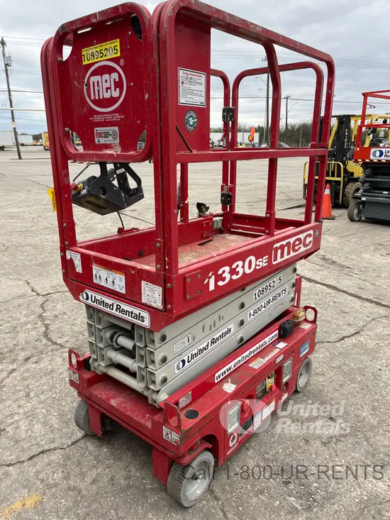 2019 MEC 1330SE Scissor Lift