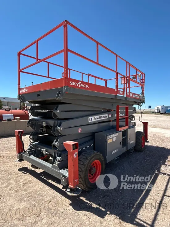 2018 Skyjack SJ9250RT Rough Terrain Scissor Lift