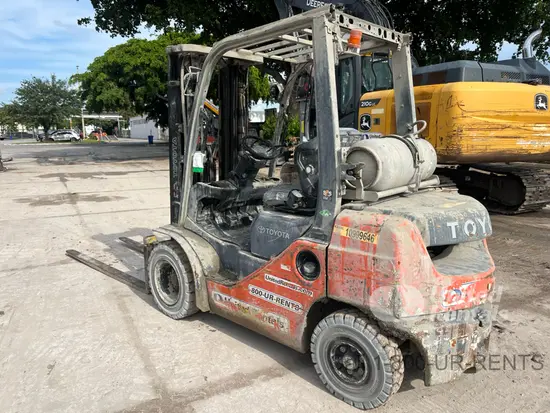 2019 Toyota 8FGU25 Warehouse Forklift