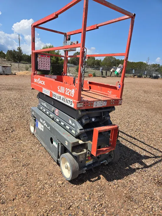 2019 Skyjack SJIII3219 Scissor Lift