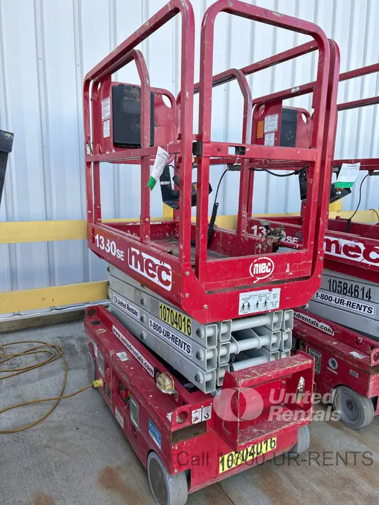 2017 MEC 1330SE Scissor Lift