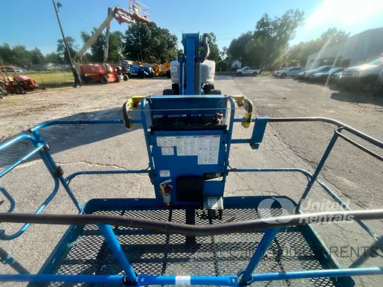 2017 Genie Z-80/60J Articulating Boom Lift