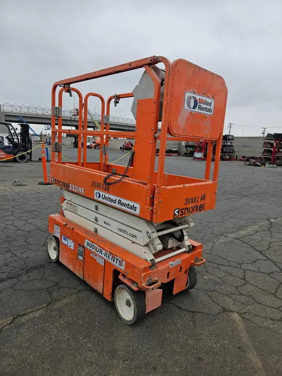 2018 Snorkel S3219E Scissor Lift