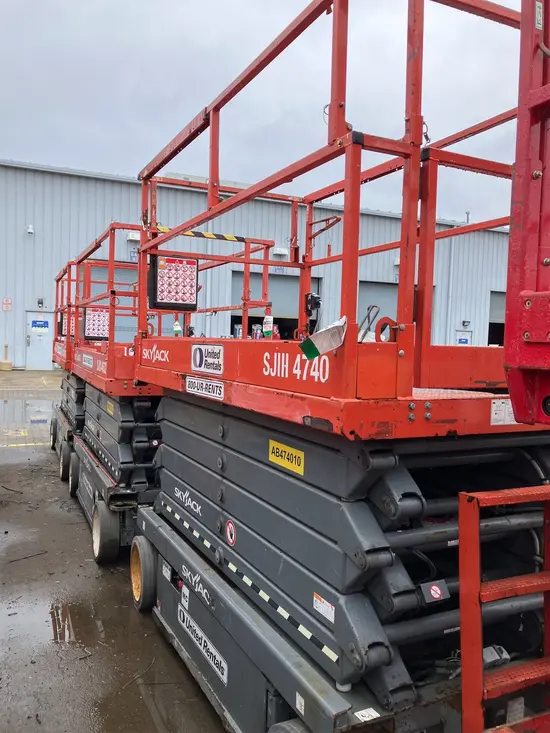 2016 Skyjack SJIII4740 Scissor Lift