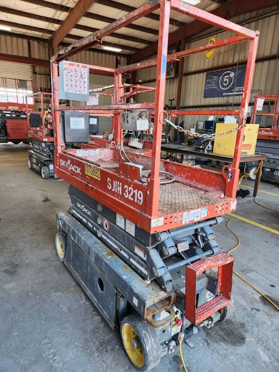 2018 Skyjack SJIII3219 Scissor Lift
