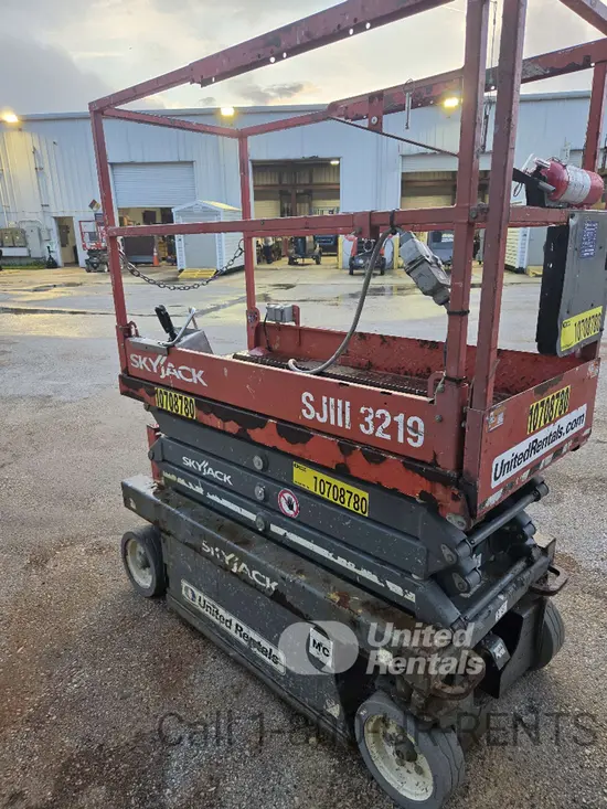2018 Skyjack SJIII3219 Scissor Lift