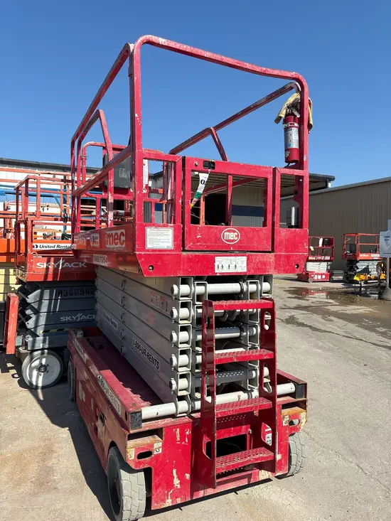 2017 MEC 4046SE Scissor Lift