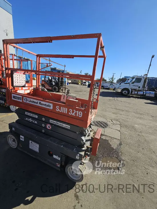 2017 Skyjack SJIII3219 Scissor Lift