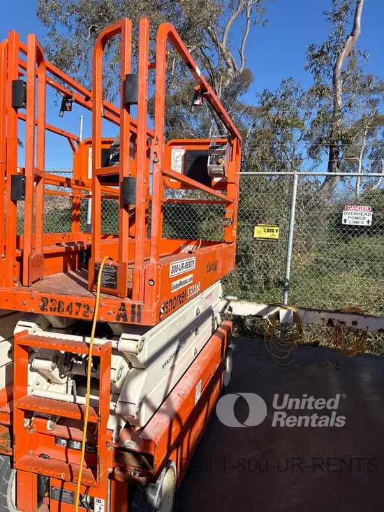 2019 Snorkel S3226E Scissor Lift
