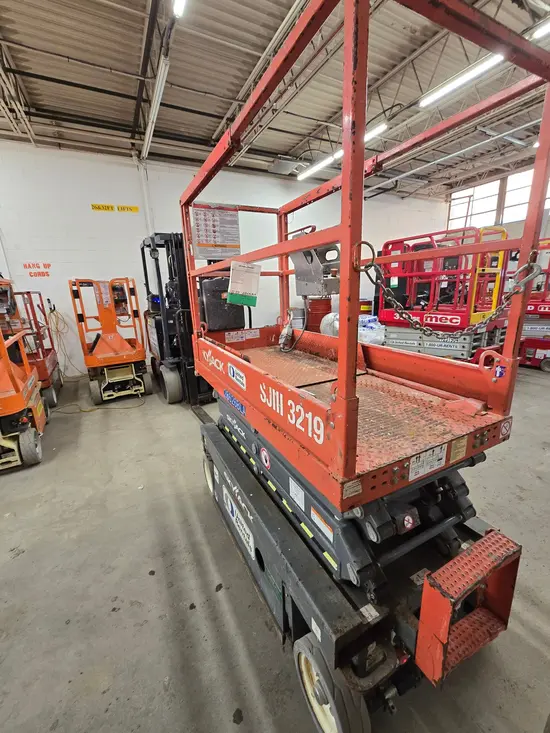 2016 Skyjack SJIII3219 Scissor Lift