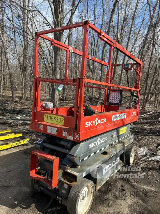 2020 Skyjack SJ3220 Scissor Lift