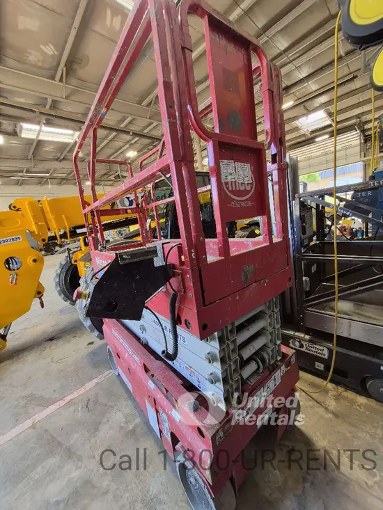 2019 MEC MICRO 26 Scissor Lift