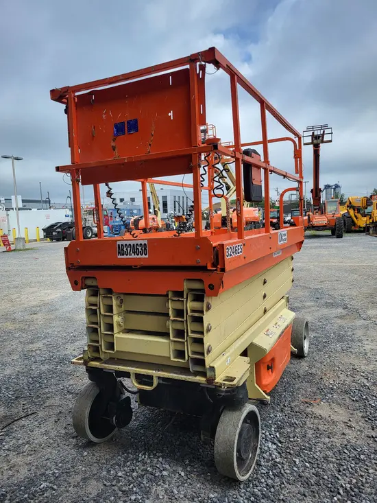 2018 JLG 3246ES Scissor Lift