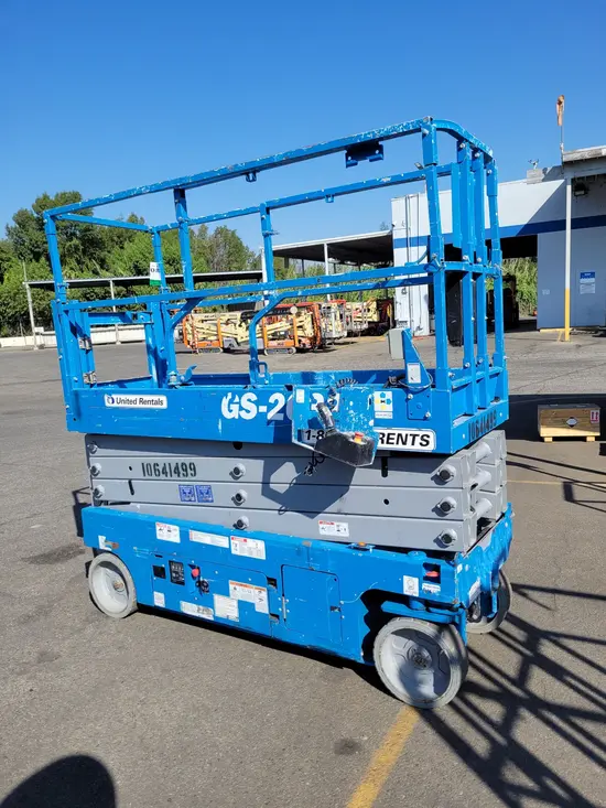 2017 Genie GS-2632 Scissor Lift