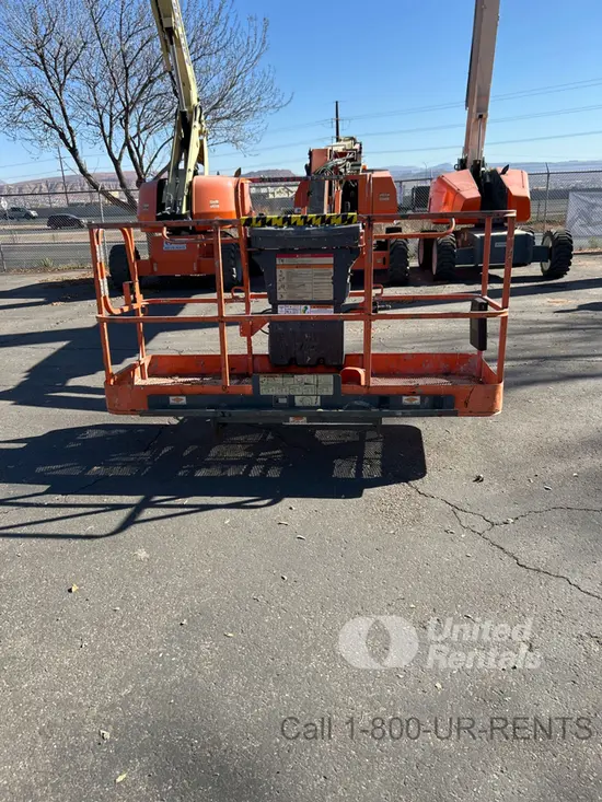 2017 JLG 860SJ Boom Lift