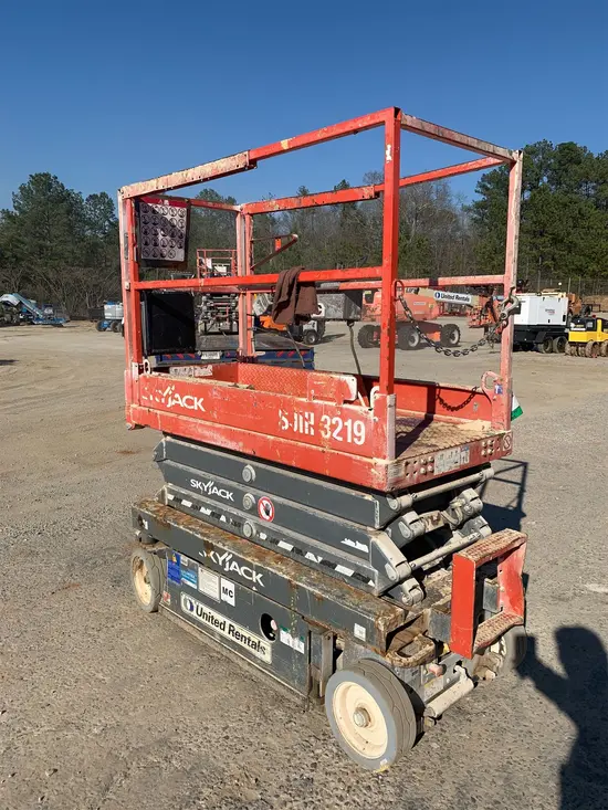 2018 Skyjack SJIII3219 Scissor Lift