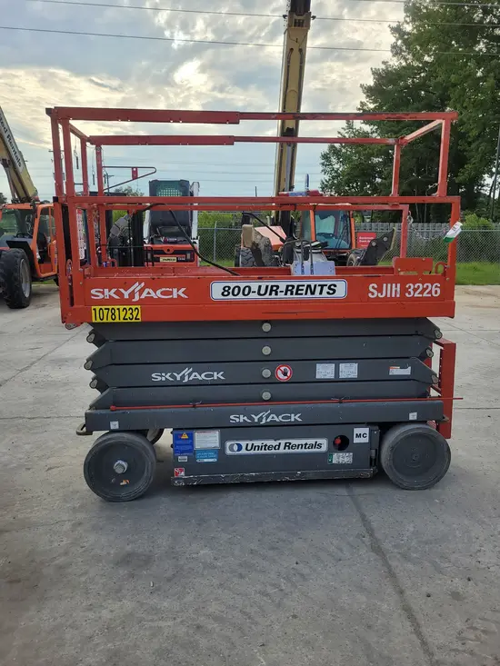 2018 Skyjack SJIII3226 Scissor Lift