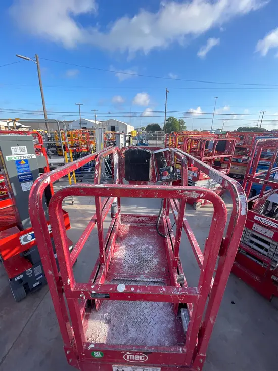 2019 MEC 1330SE Scissor Lift